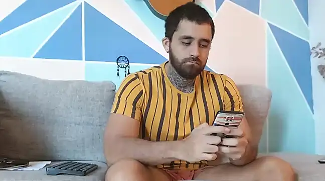 aronmiller404 Chatroom