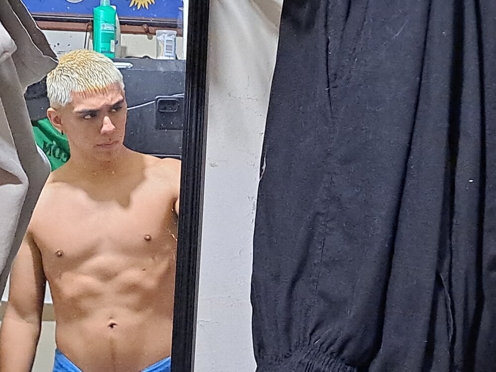 arturo__butera Chatroom