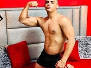big_muscleboy