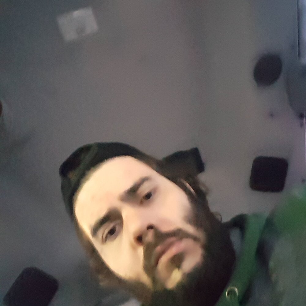 bob69997 Chatroom