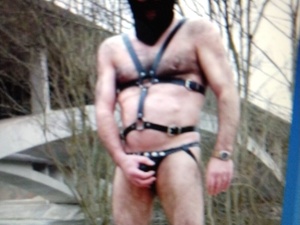 bottomhairy