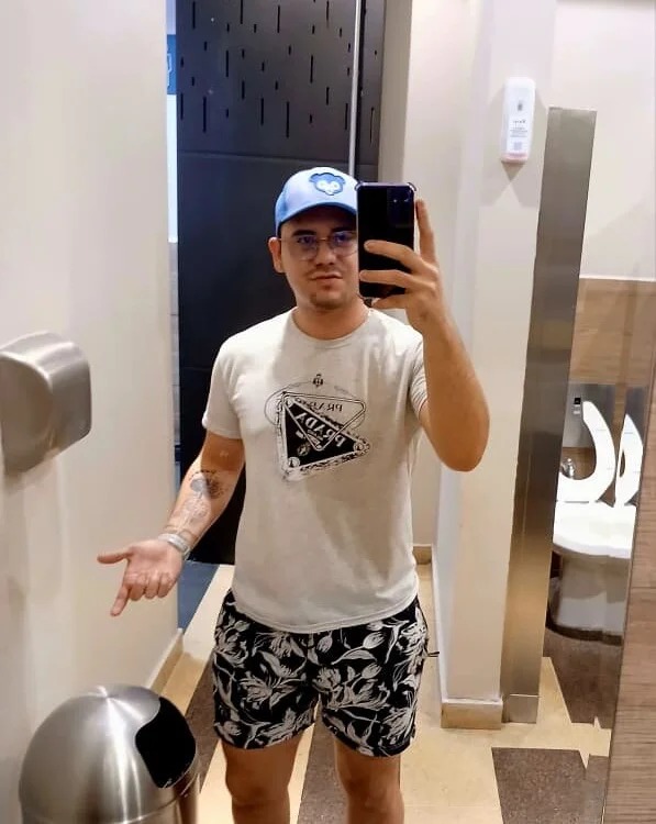 capodeira Chatroom