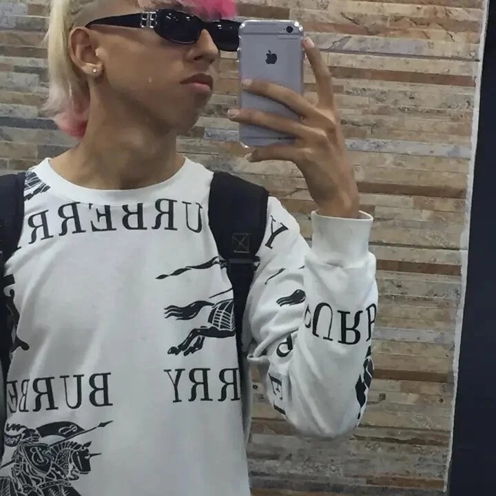 charly_joseph Chatroom
