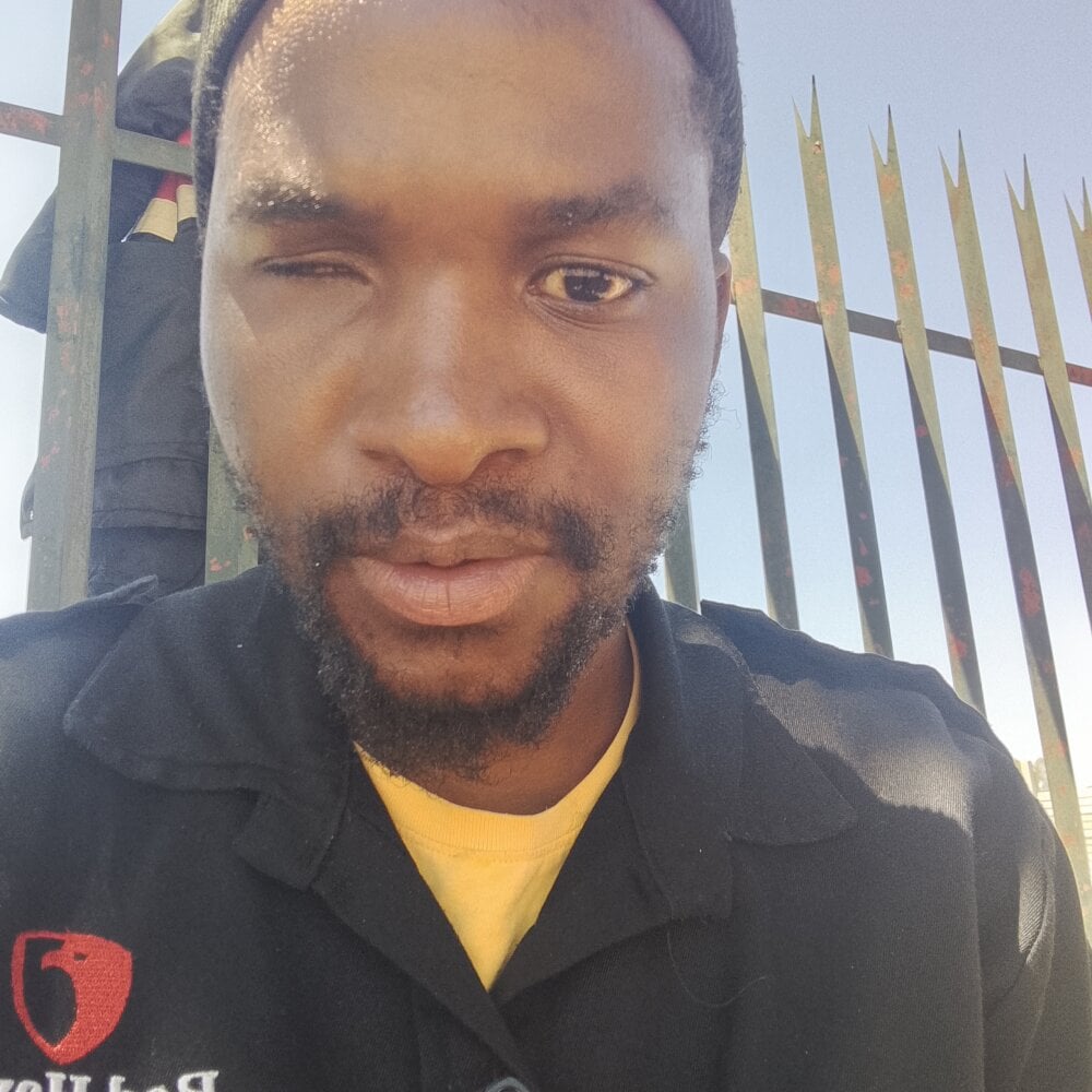 chilliesbite95 Chatroom