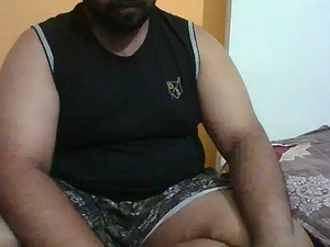 chubby_exhibitionist