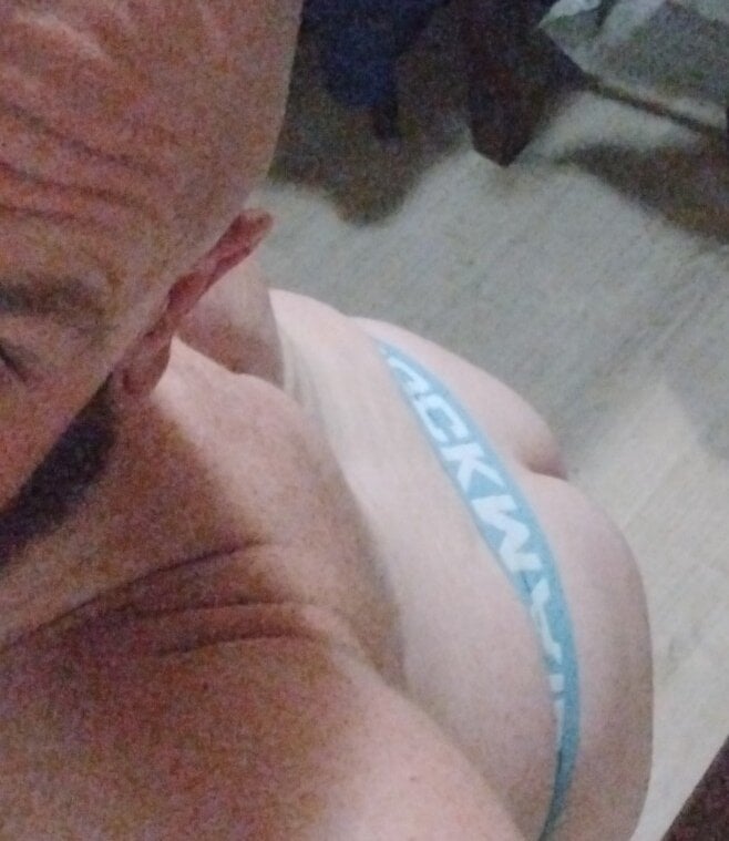 cloudyDadcocks Chatroom