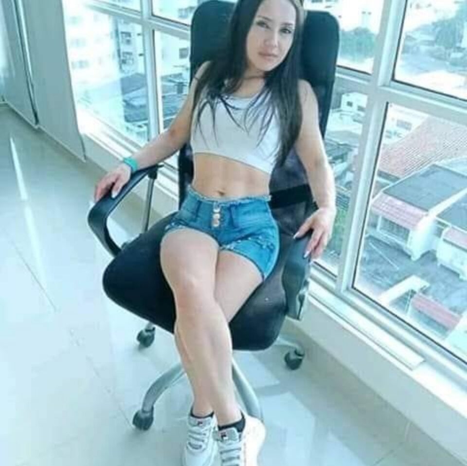 daniela_casallas_ Chatroom