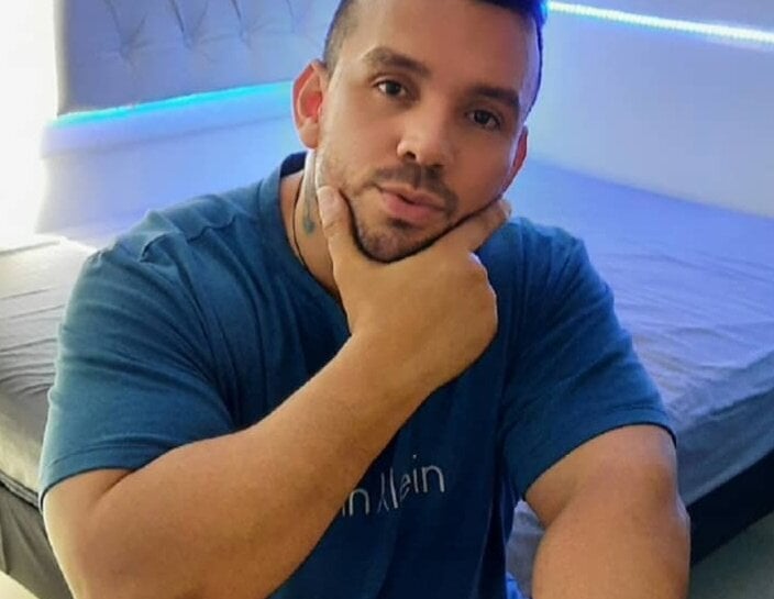 denny_scobar1 Chatroom