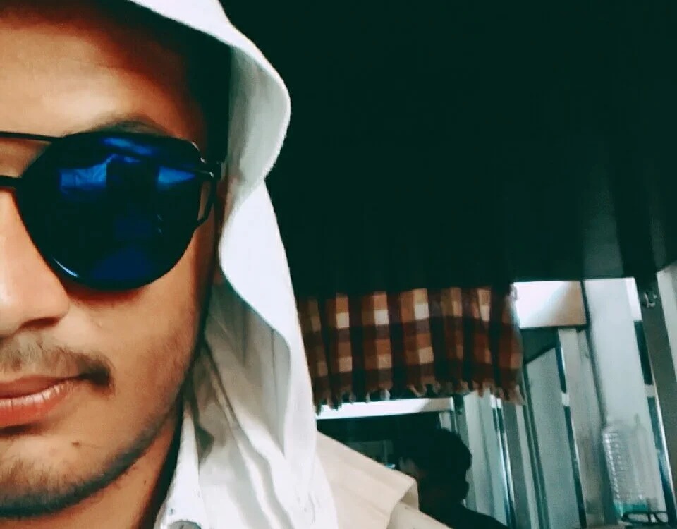 dharmesh42 Chatroom