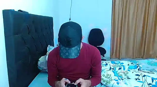 dirty_boy_horny Chatroom