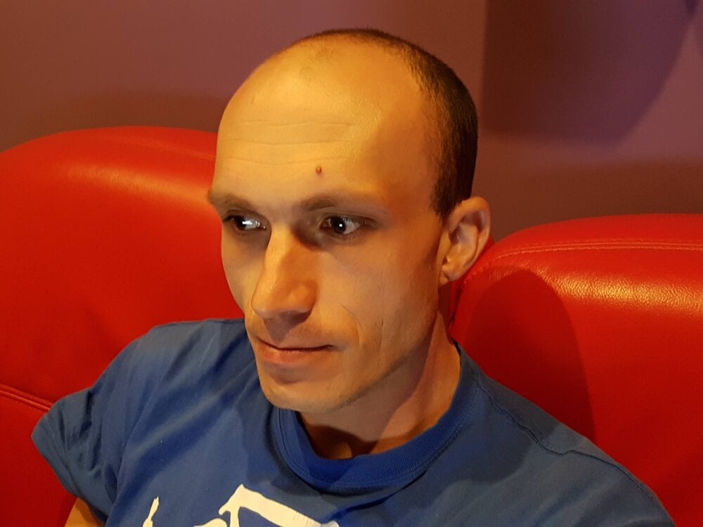 djtomy2022 Chatroom