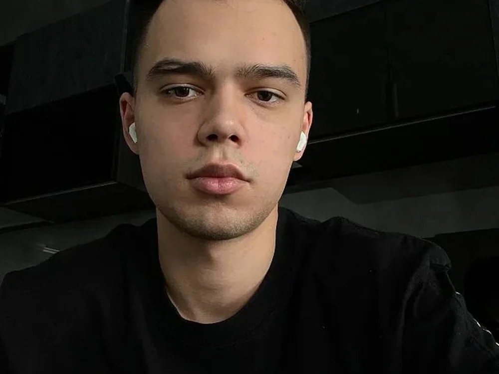 doll_boy_ob Chatroom