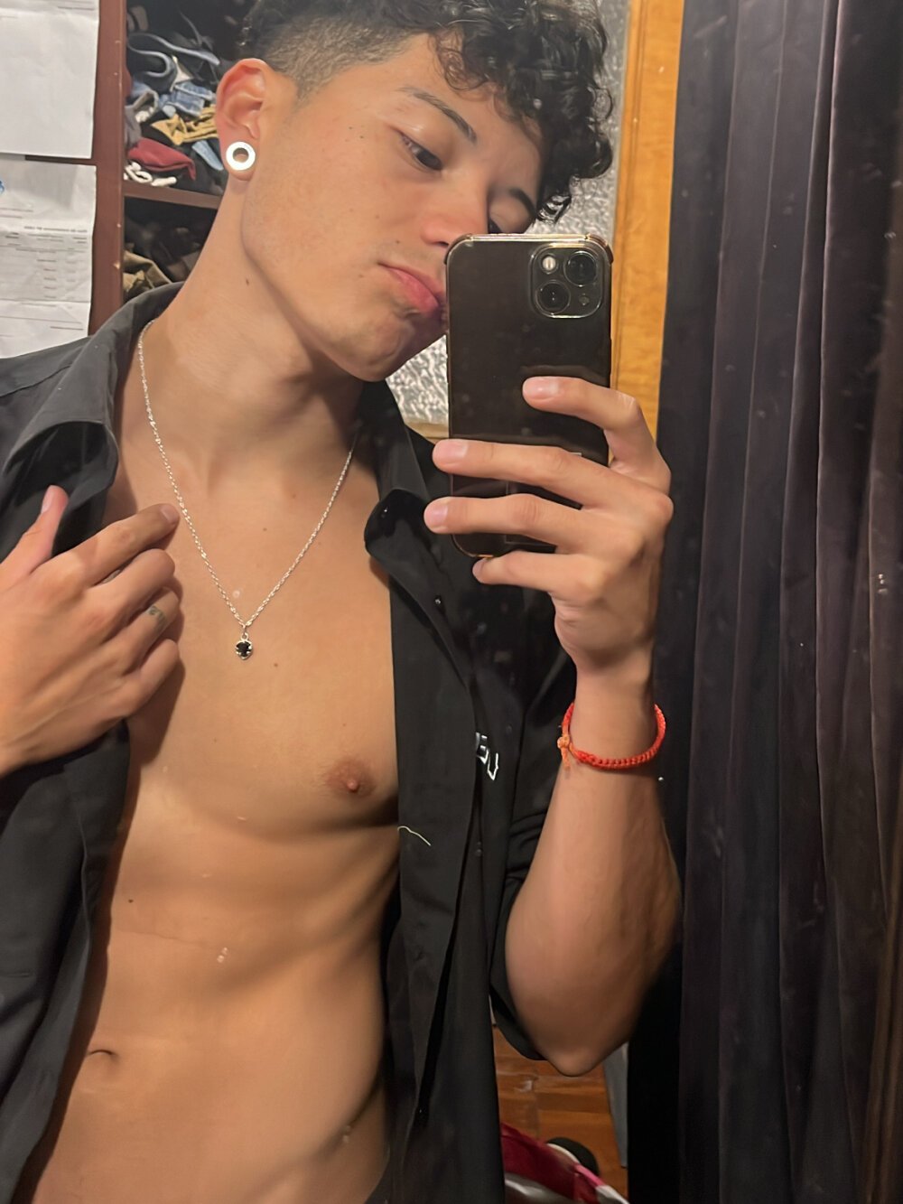 feeelipe2007 Chatroom