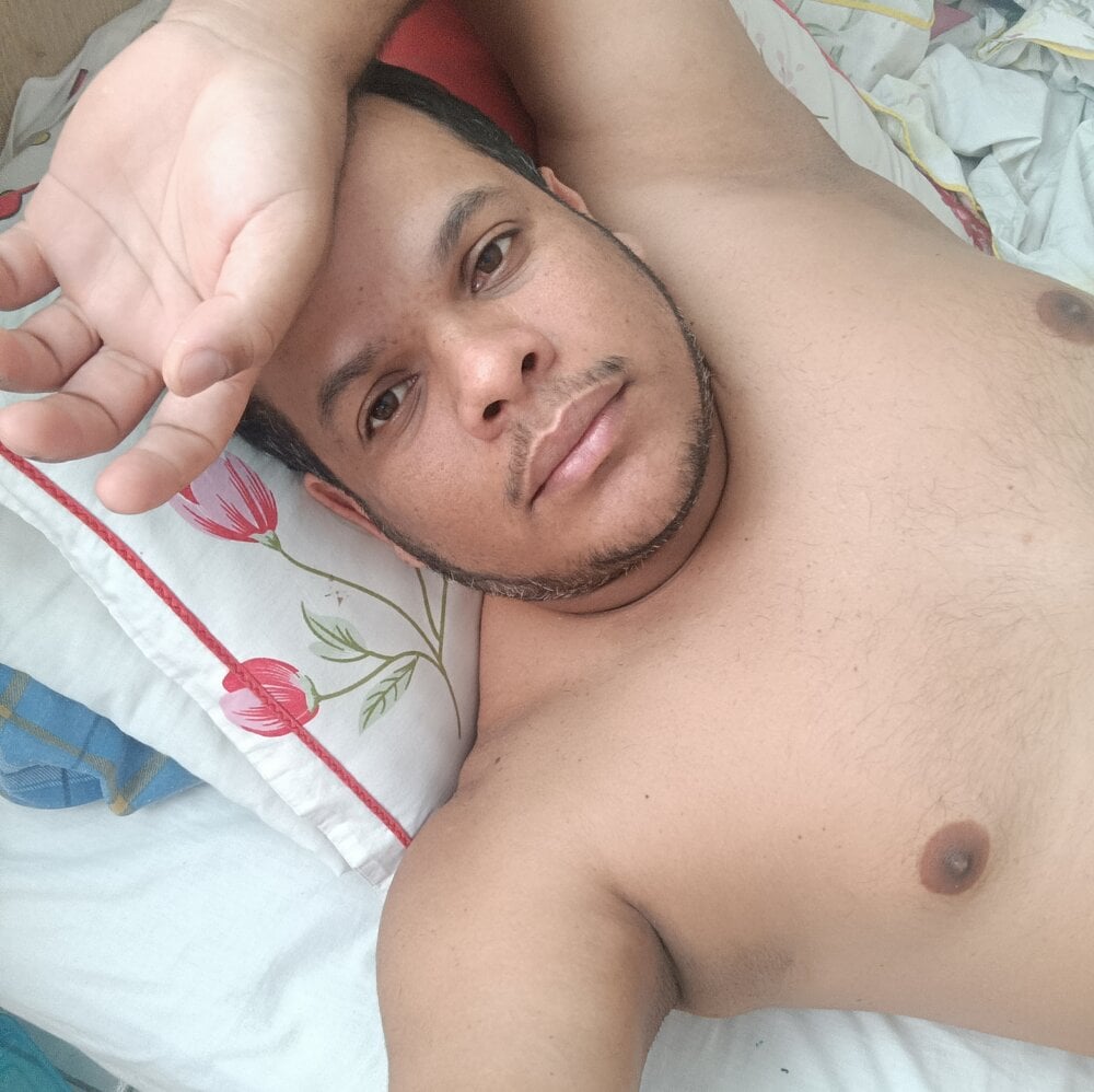 felipinho000777 Chatroom