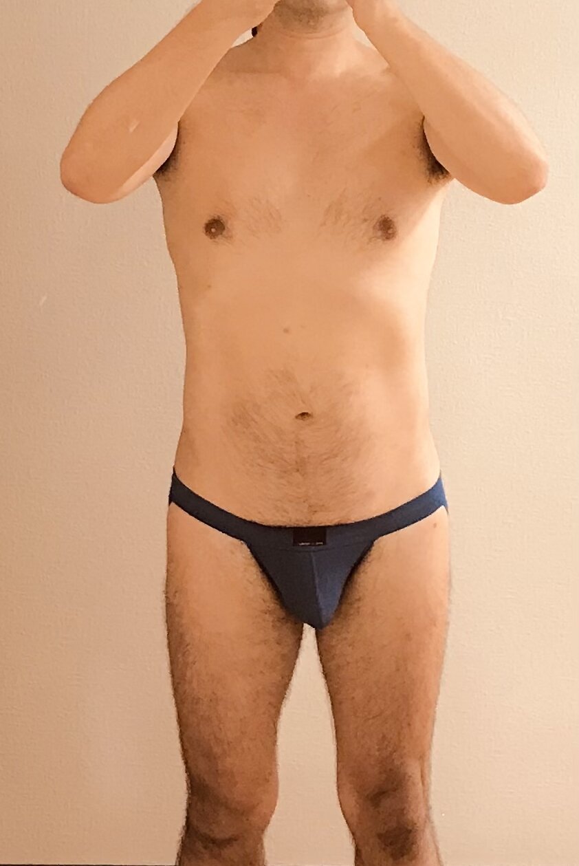 flymetothemoon1986 Chatroom