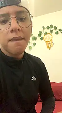 freddygue17 Chatroom
