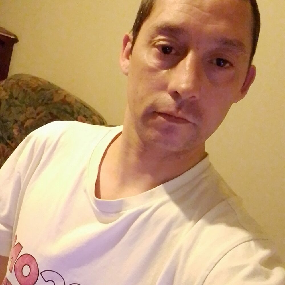 frederic198 Chatroom