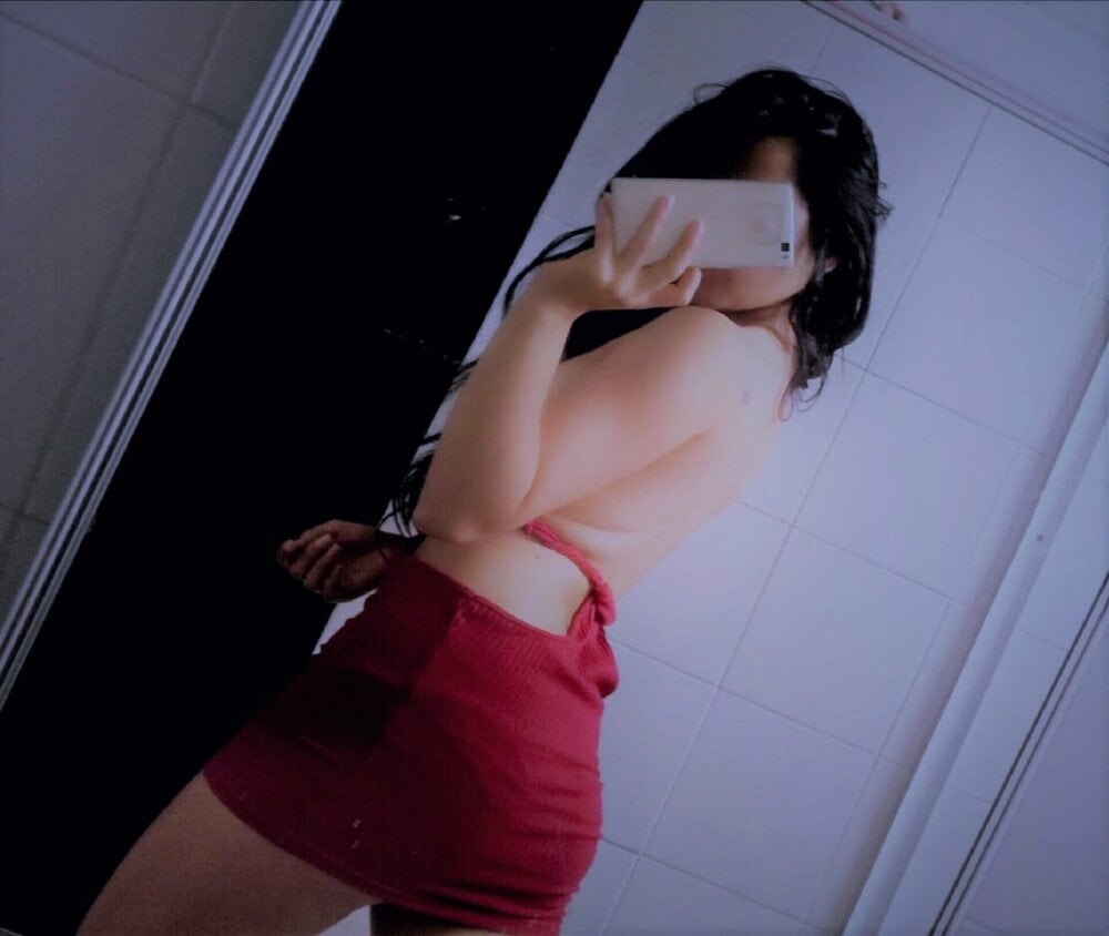 genesisyharmanyasm Chatroom