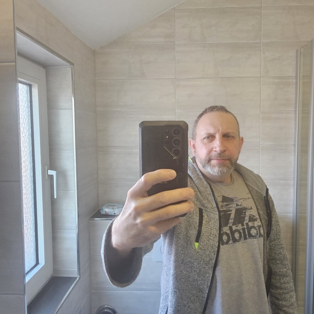 ghost430000 Chatroom