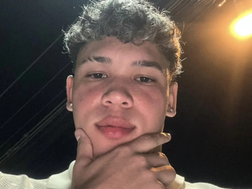 greck19 Chatroom