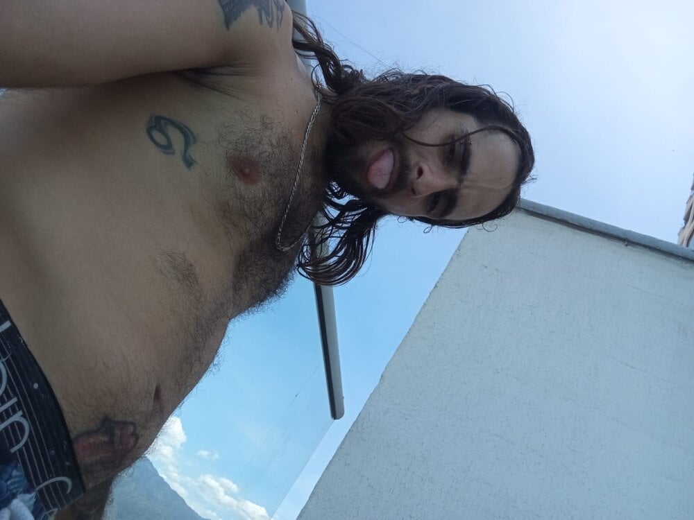 hairy_mannn Chatroom