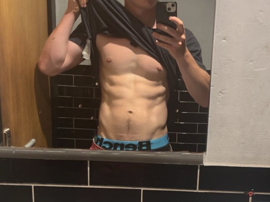 horny_hengst Chatroom