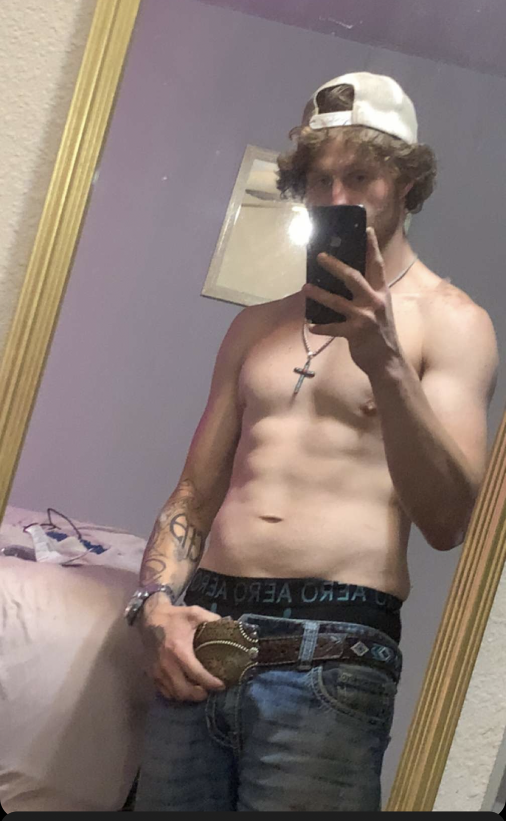 hornycowboy254 Chatroom