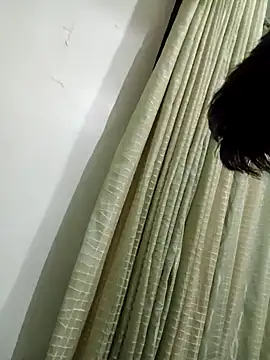 hotiiiiiieee66 Chatroom