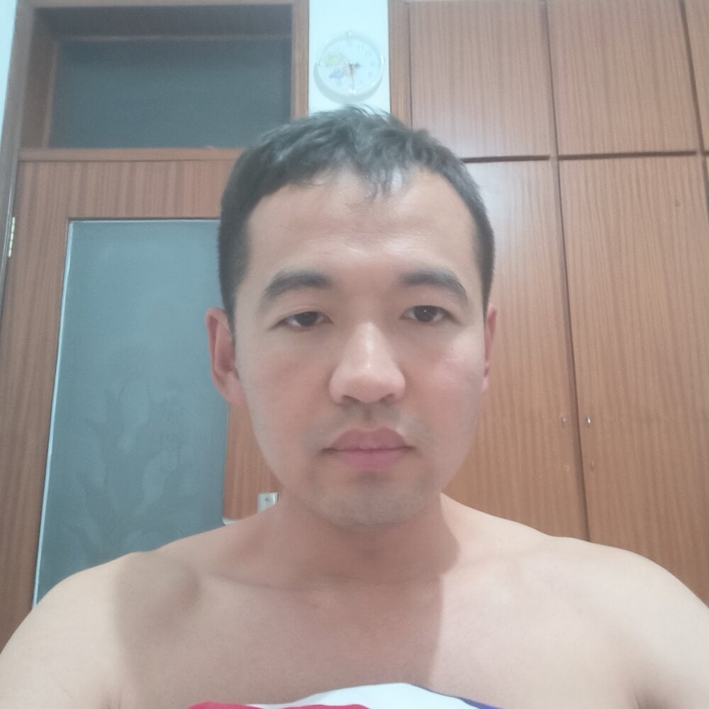 huanhuanaaaaa Chatroom