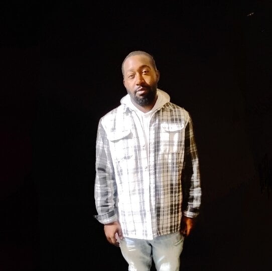 iLOVETRAY96 Chatroom