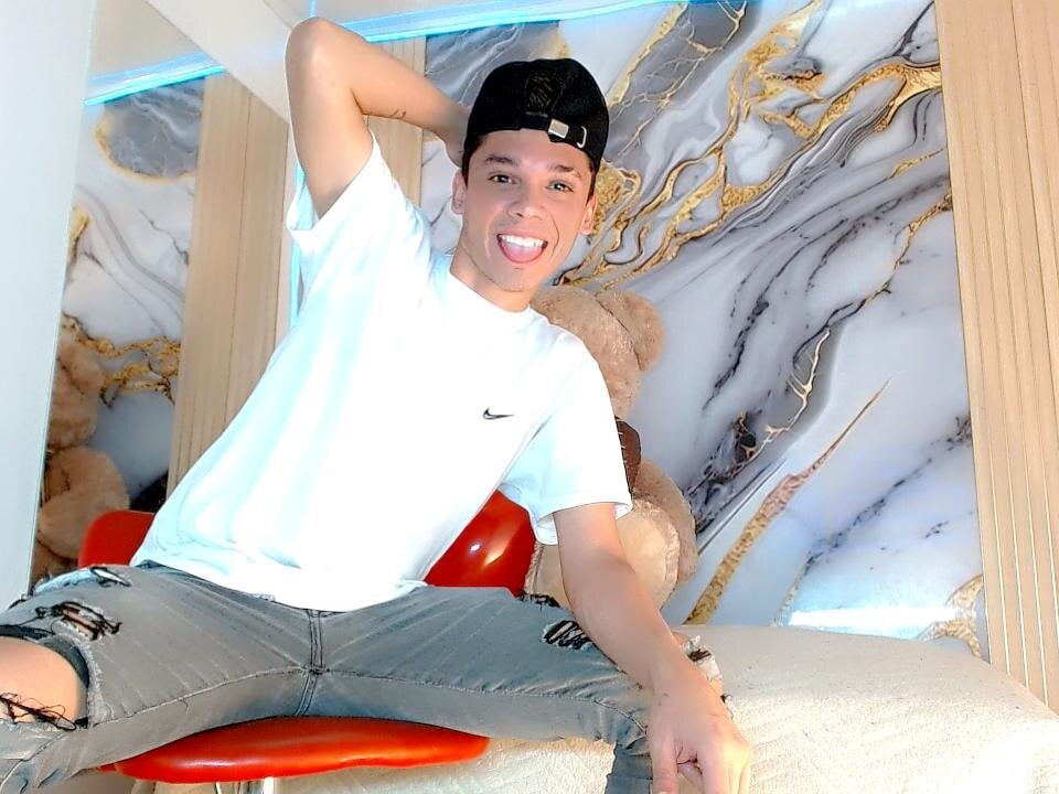 ianschneider Chatroom