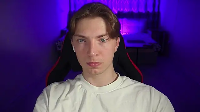iron__chap Chatroom