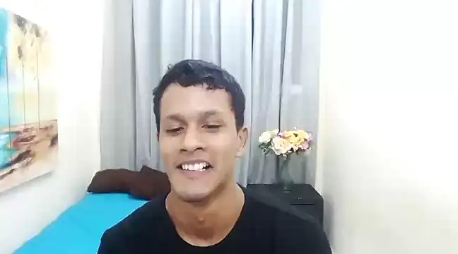 ithan_musclehot Chatroom