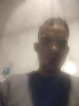 jhoi95 Chatroom