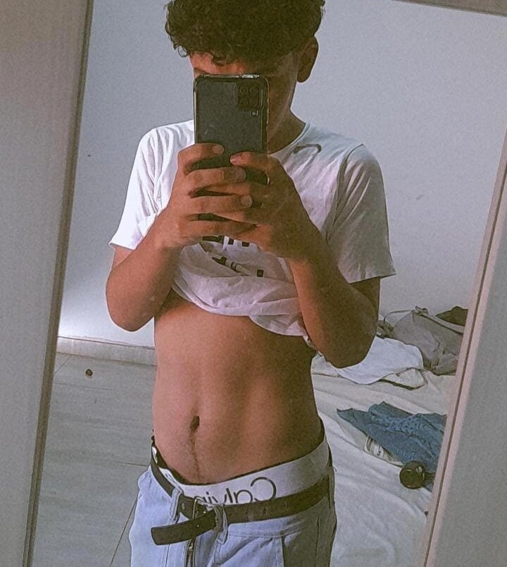 jhonaEstrada Chatroom