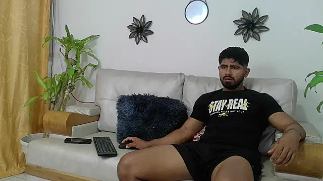 jhonthomas888 Chatroom