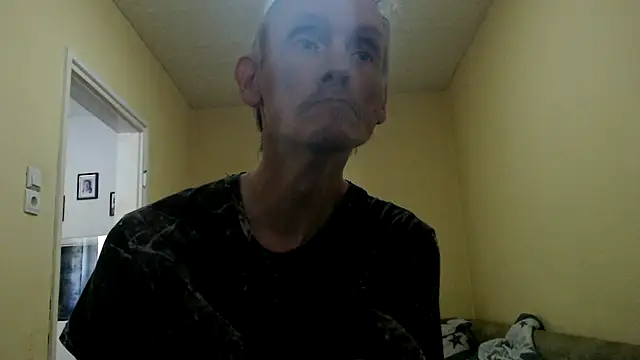 k74robert Chatroom