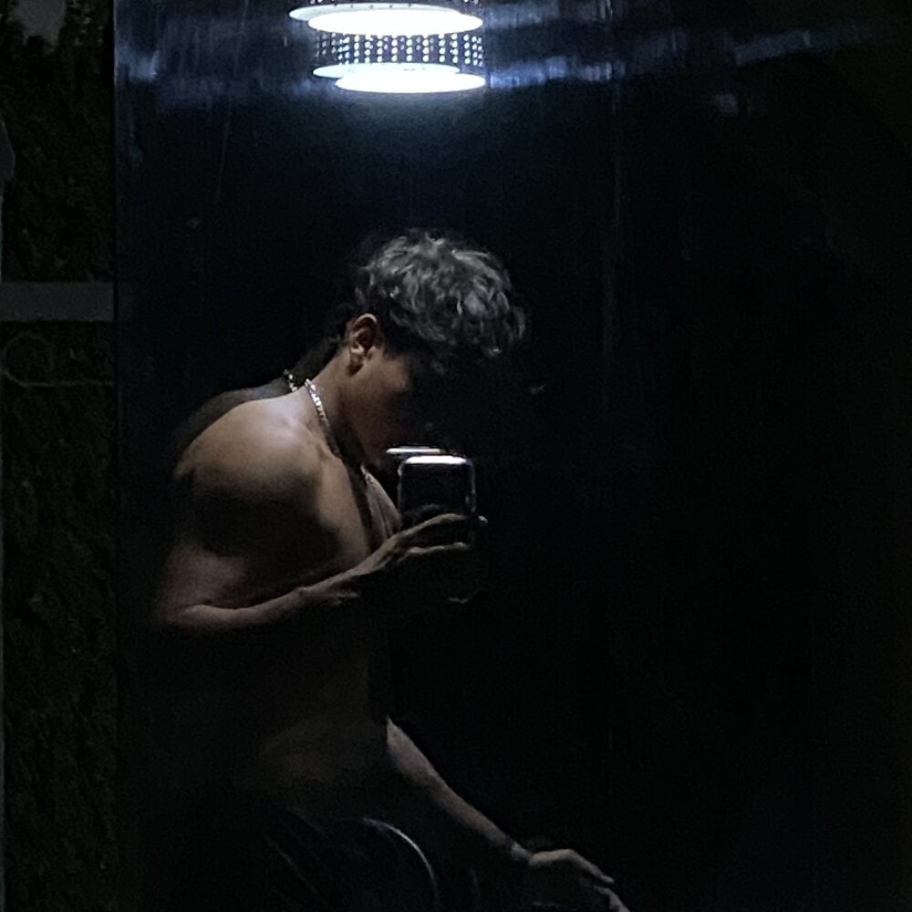 leandrollst_3 Chatroom