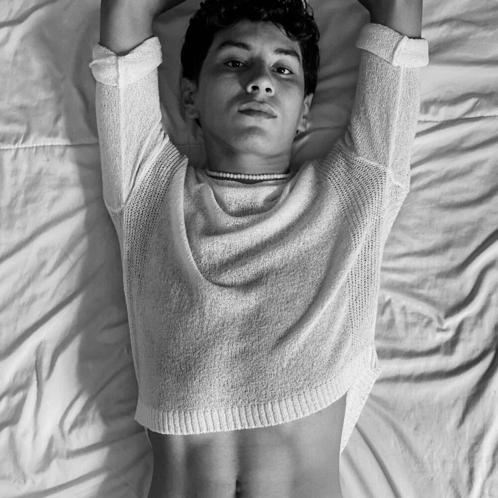 liam_rose_18 Chatroom
