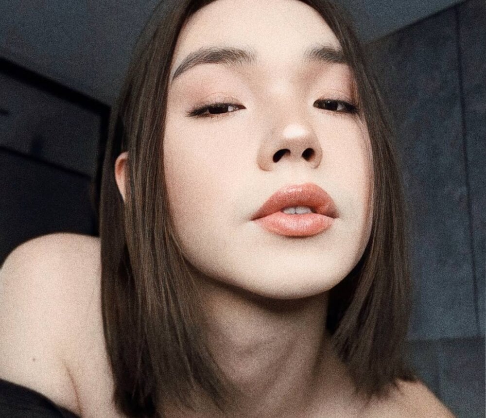 lona_li Chatroom