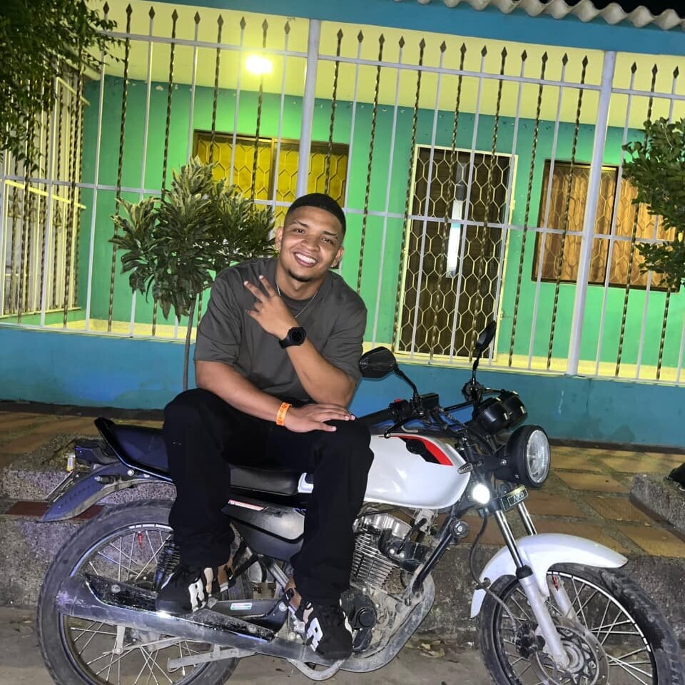 lowielblack Chatroom