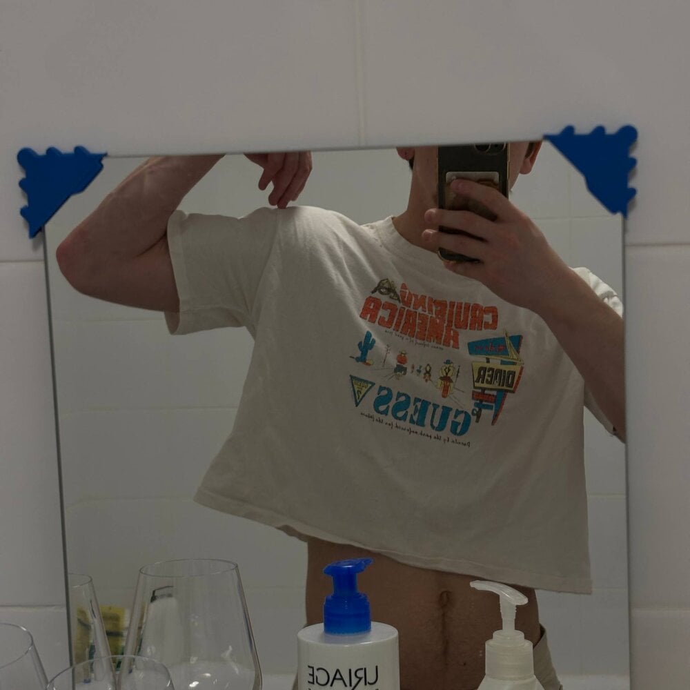 luca_syn Chatroom