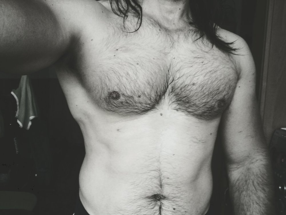 lukabar84@xh Chatroom