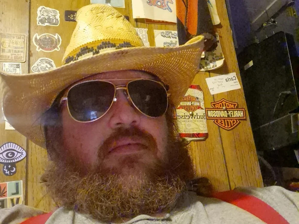 mcbloaverage Chatroom