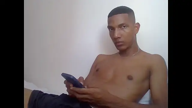 miguelmarcus Chatroom