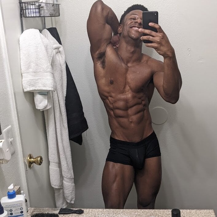 novemberguyy Chatroom