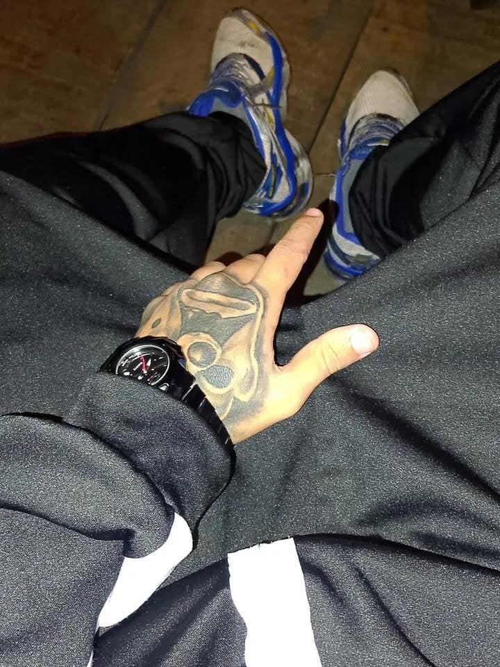 paugrosso12_ Chatroom