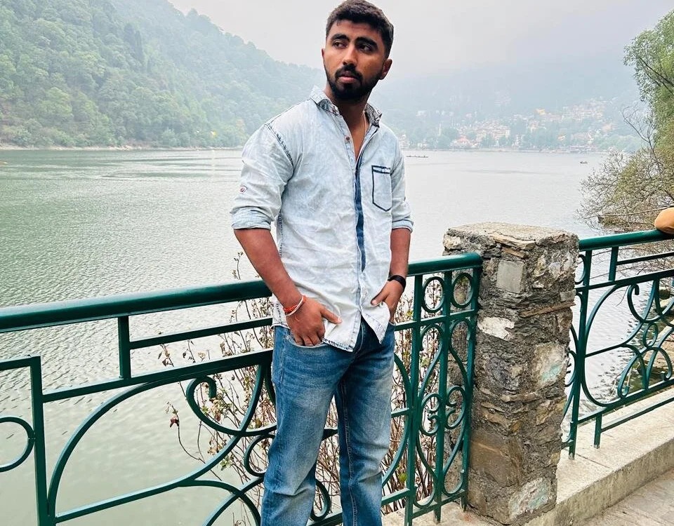pradeep8704 Chatroom