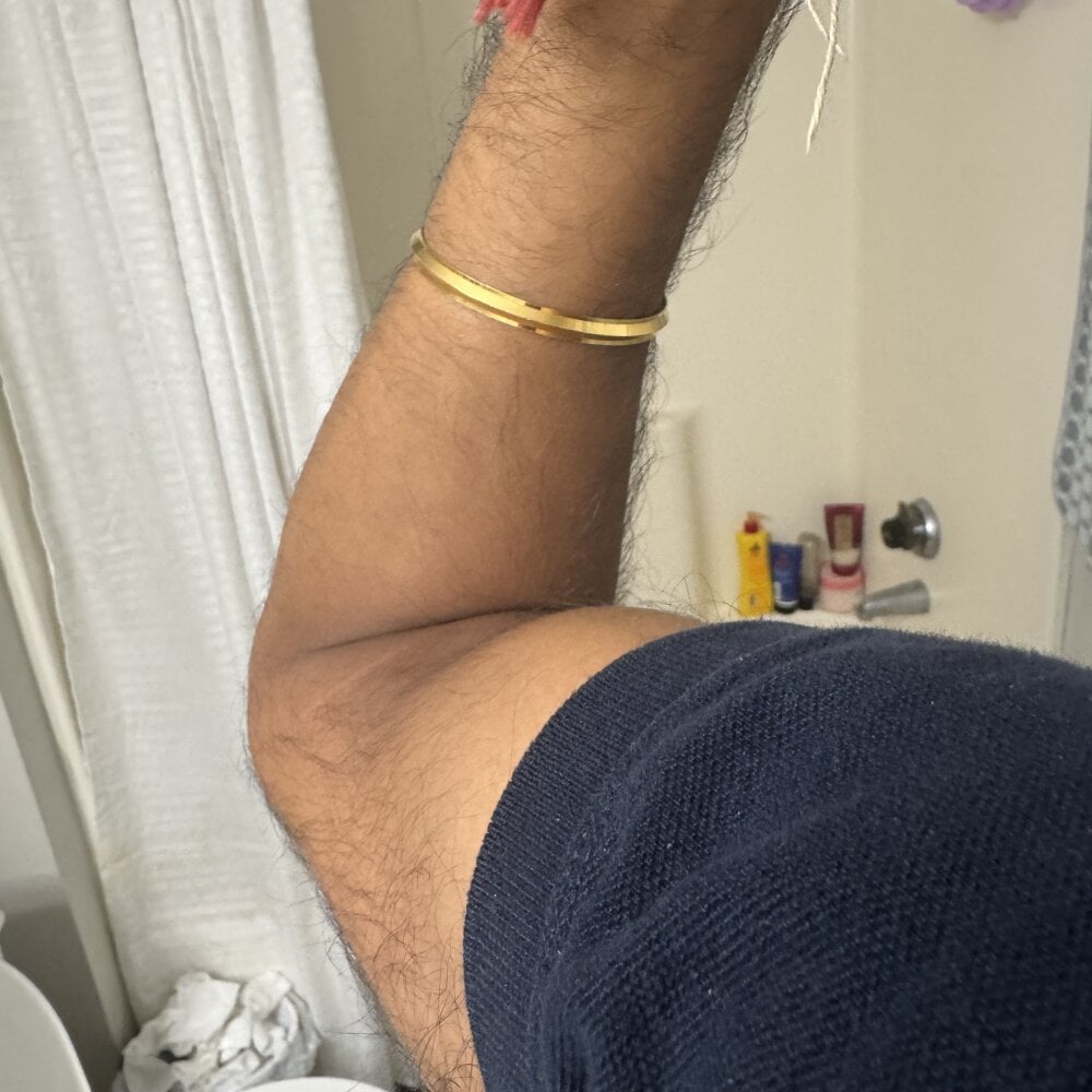 rohitgun023 Chatroom