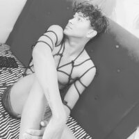 ryden_boy_hot Chatroom